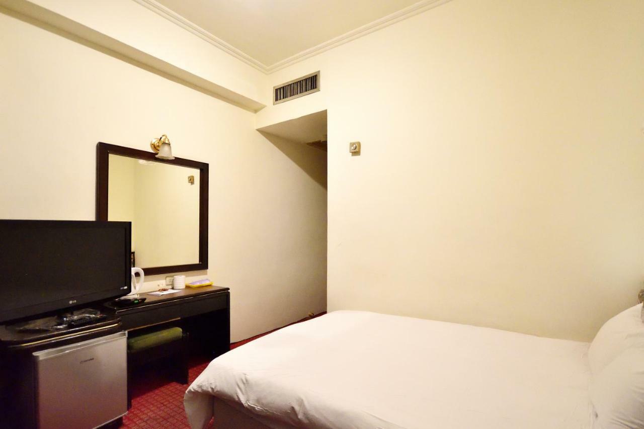 Yuanshin Hotel T'ai-tung Zewnętrze zdjęcie