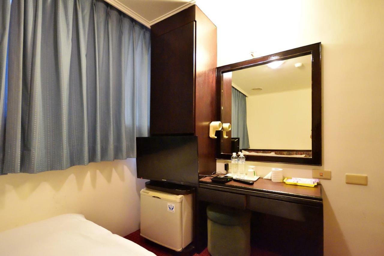Yuanshin Hotel T'ai-tung Zewnętrze zdjęcie